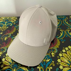 Men’s NoBull hat